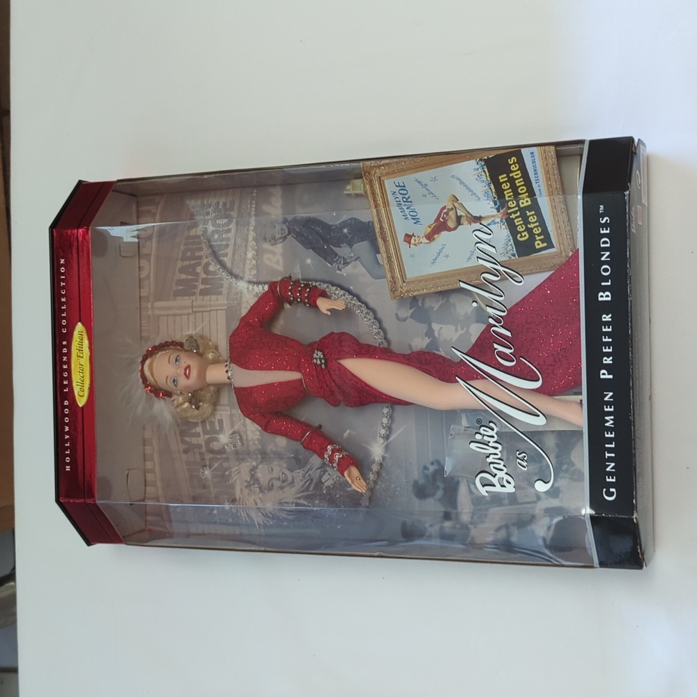 Barbie as Marilynn Monroe: Gentlemen Prefer Blondes